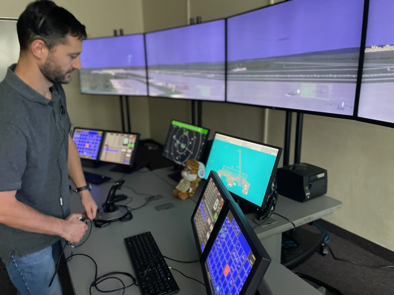 The Air Traffic Control simulation Lab at NCC